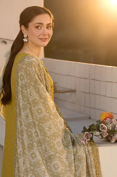Dhanak Hit Codes – Heavy Embroidered 3-Piece Suit with Wool Shawl