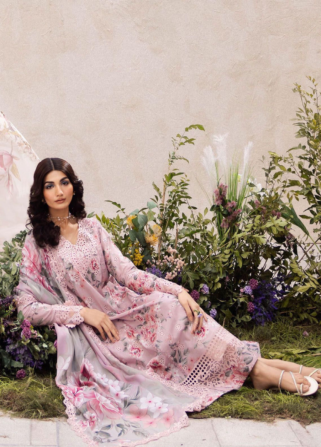 Iznik Organza Patch Lawn Suit