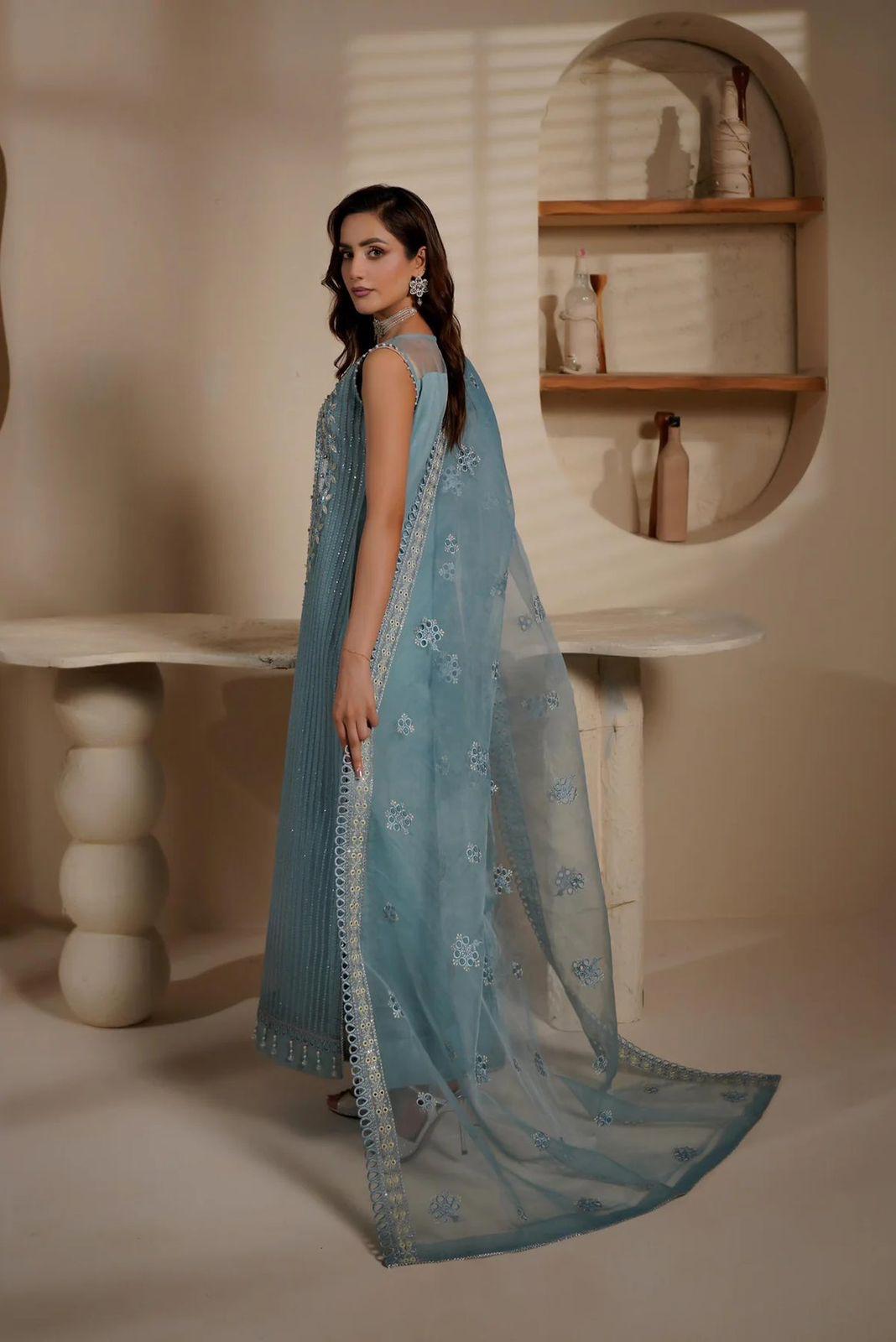 Ahmozi Maryam’s Hit Code – Unstitched 3PC Luxury Embroidered Organza Suit