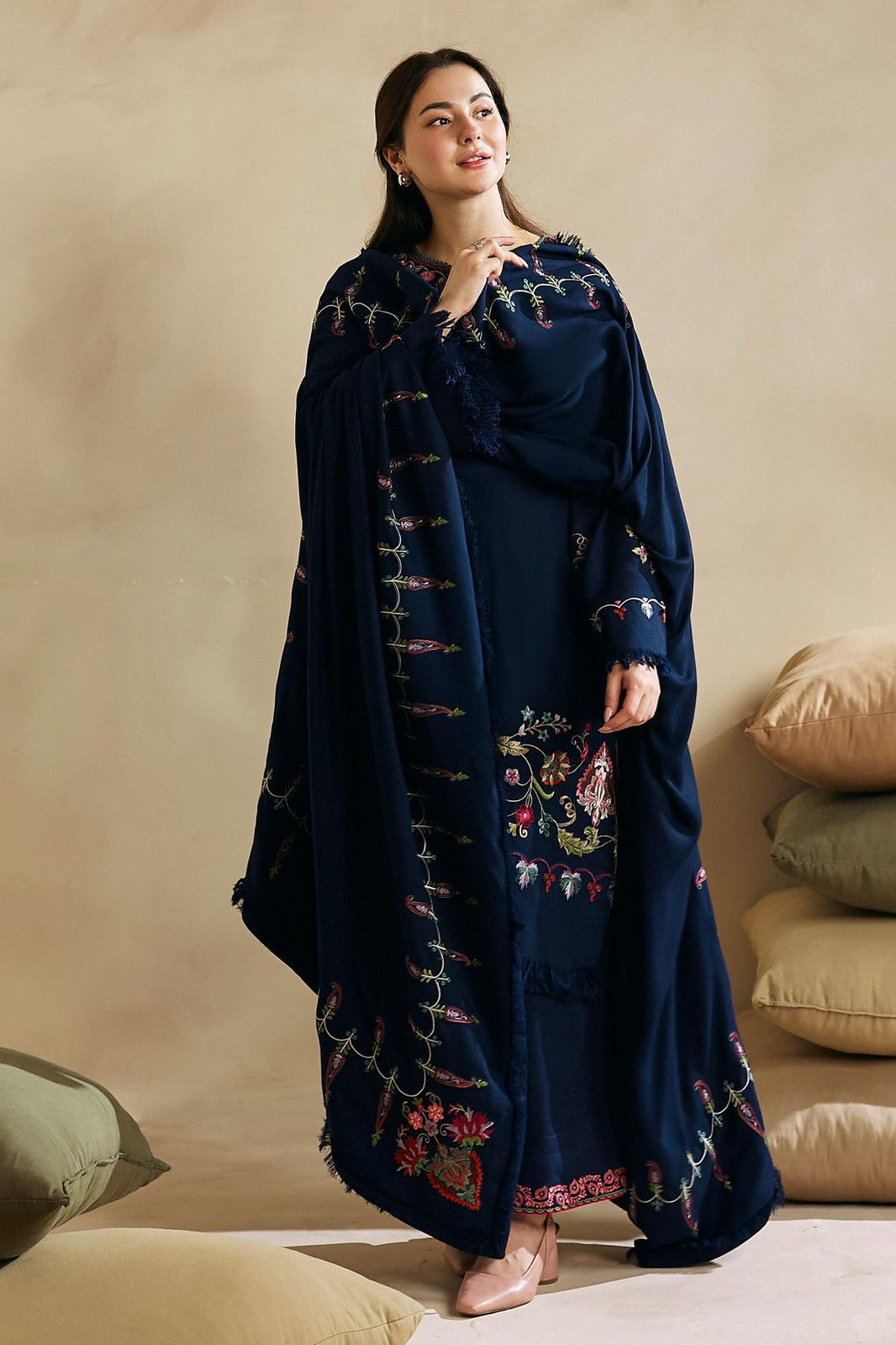 Coco by Zara Shah – Airjet Dhanak Heavy Embroidered Winter Set