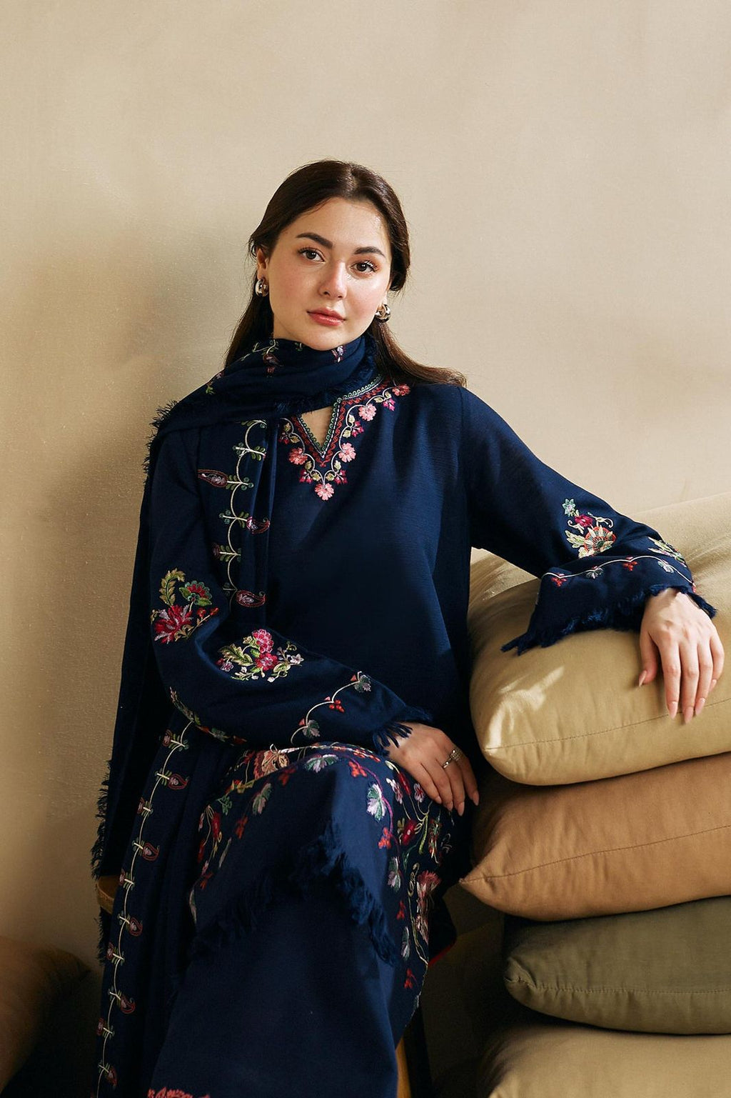 Coco by Zara Shah – Airjet Dhanak Heavy Embroidered Winter Set