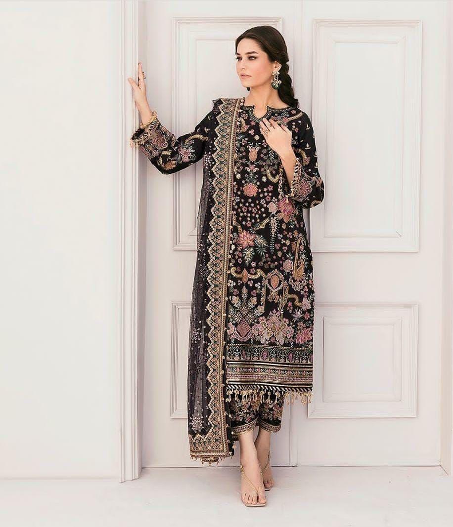 Baroque Black – Heavy Embroidered Adda Work Bridal Suit