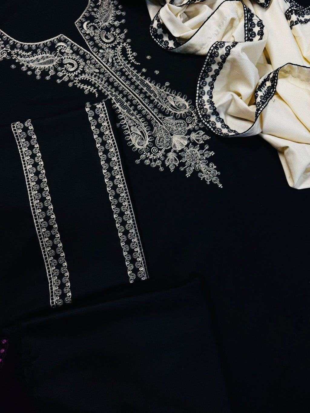 Batik 3PC Casual Winter Suit – Heavy Embroidered with Dhank Shawl