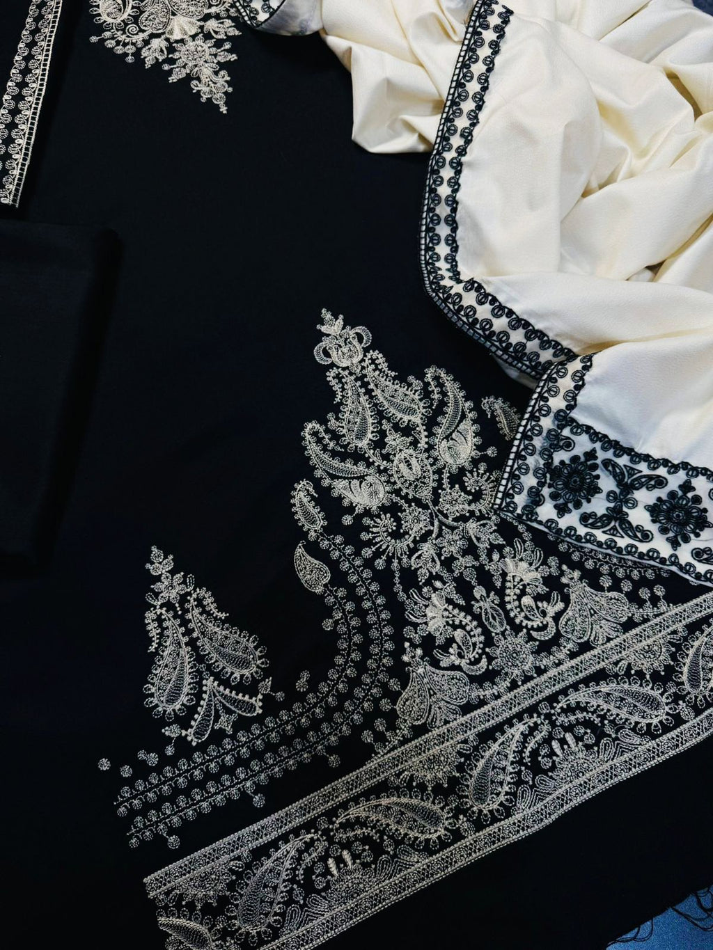 Batik 3PC Casual Winter Suit – Heavy Embroidered with Dhank Shawl