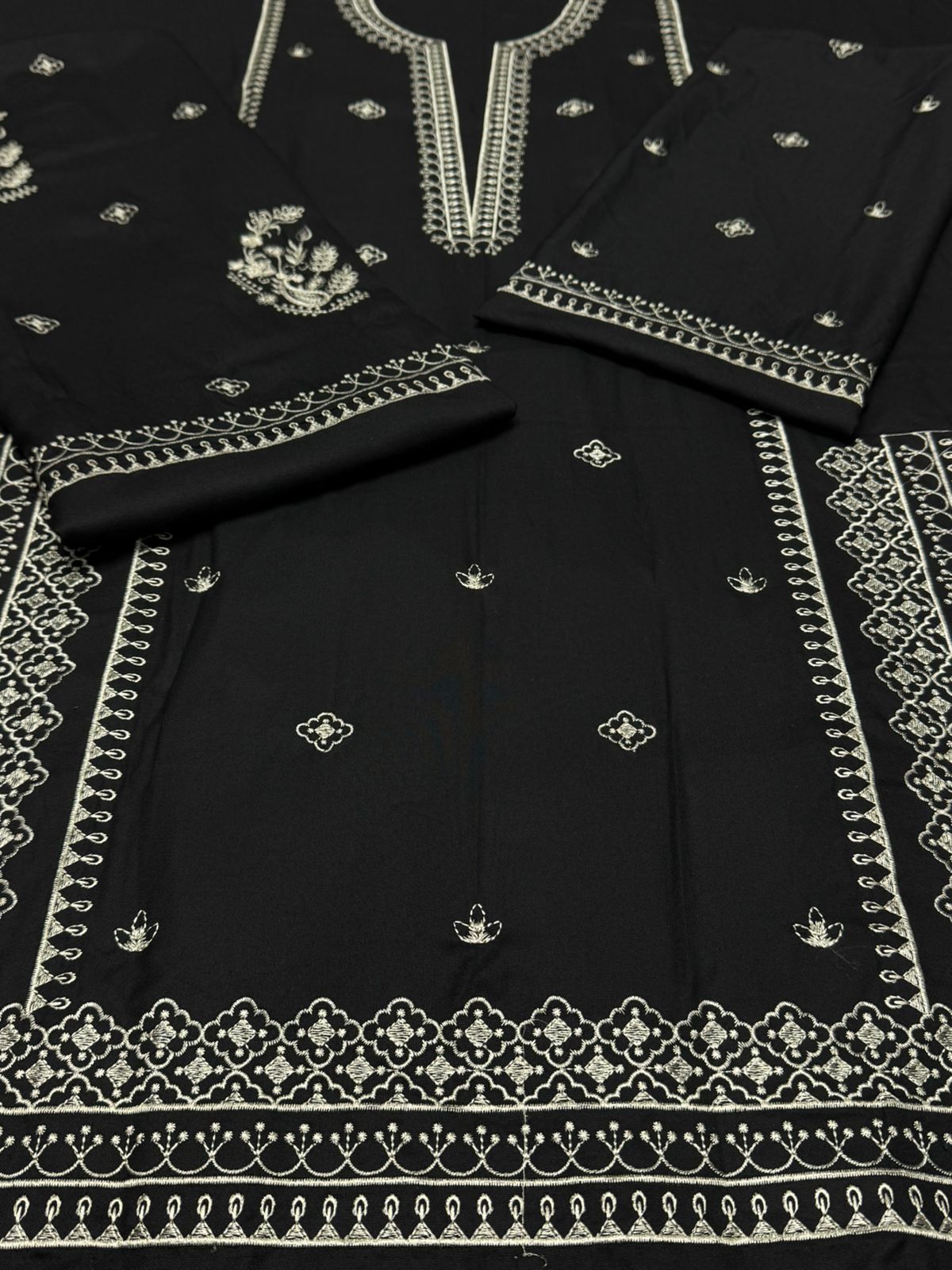 Premium Dhanak 2PC Heavy Embroidered Winter Suit – Code 01