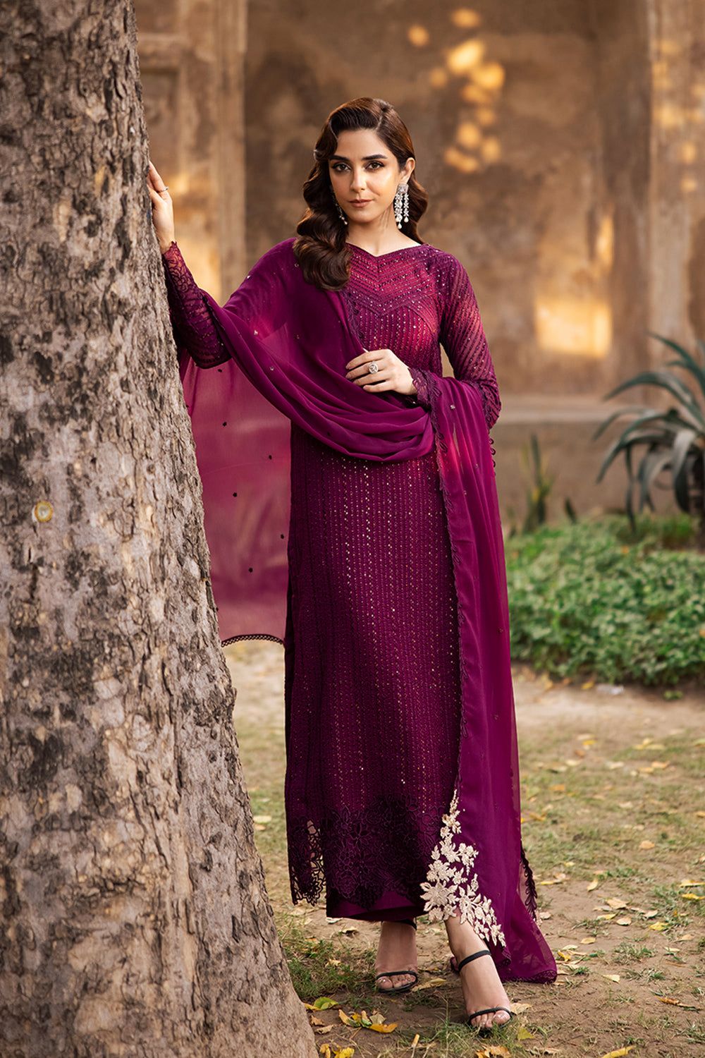 Luxury Sequins Chiffon Wedding & Party Wear Suit