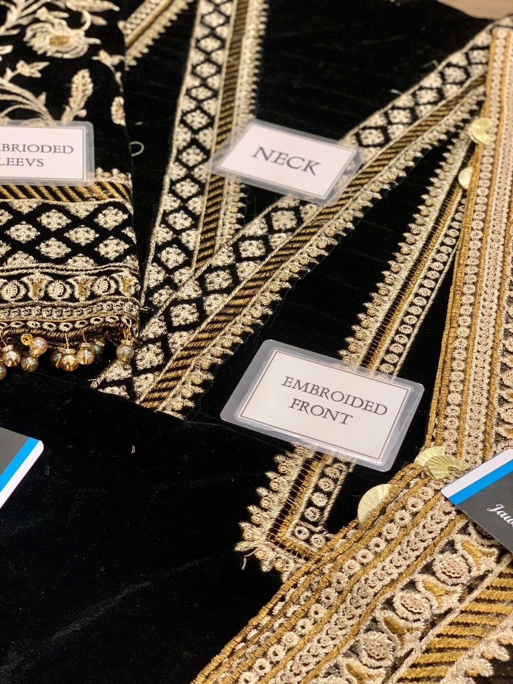 TRUE – Velvet Embroidered 3PC Luxury Winter Suit with Organza Dupatta