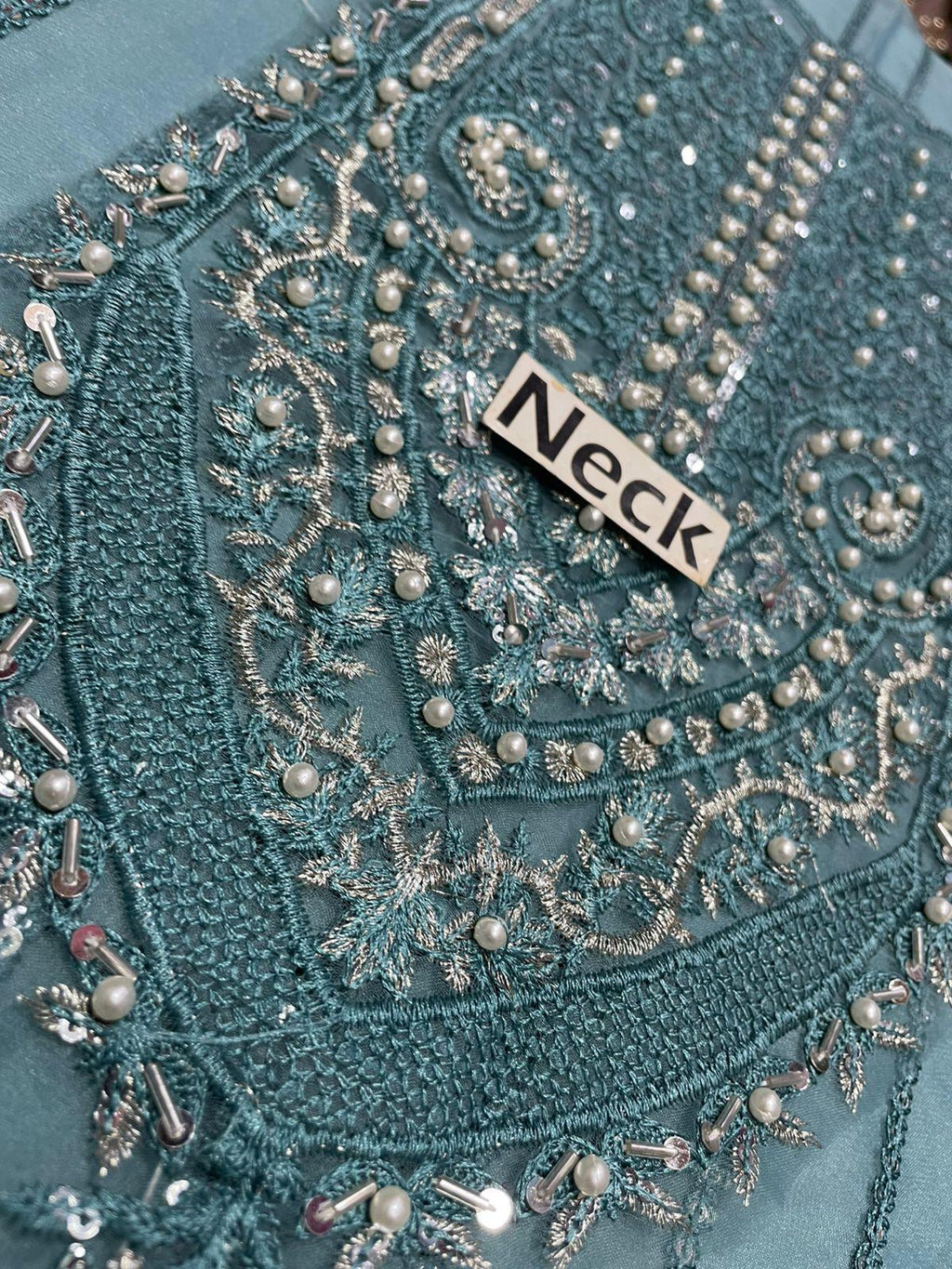 Ahmozi Maryam’s Hit Code – Unstitched 3PC Luxury Embroidered Organza Suit