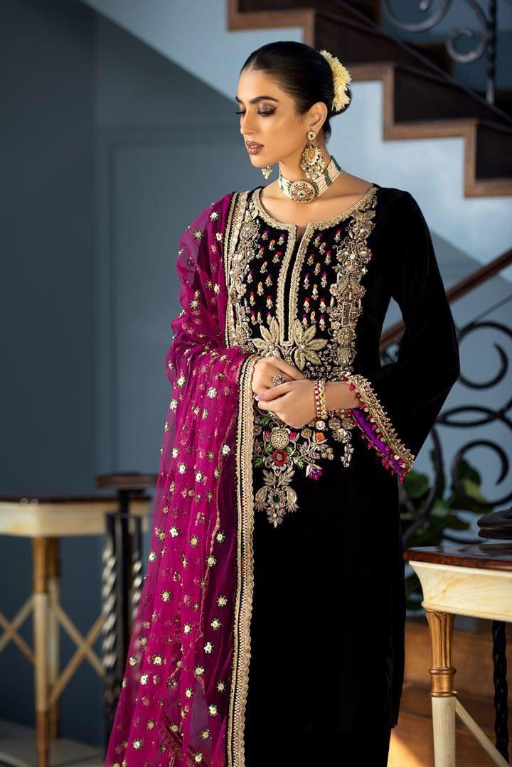 Baroque Chantalee | Velvet Suit with Embroidered Dupatta (MD-1425)