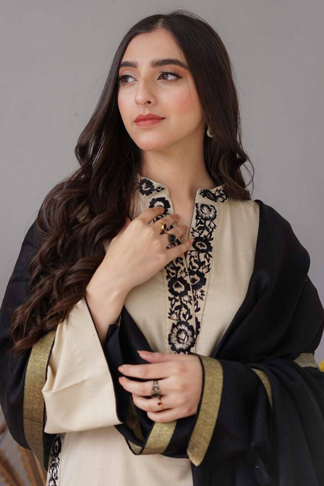 Asling 7027 | Premium Dhanak with Embroidered Shawl